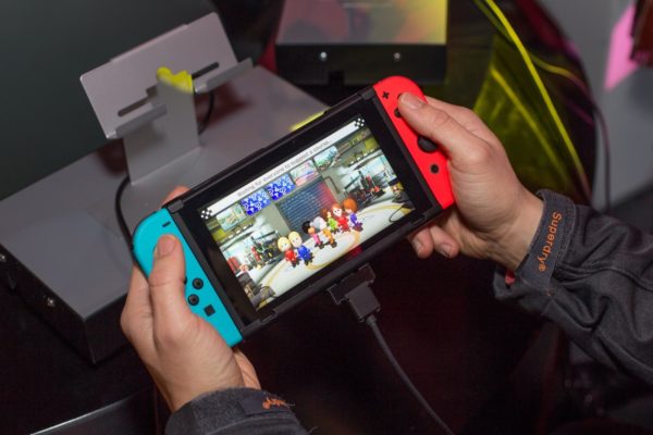 Wprowadzenie do Nintendo Switch Neon